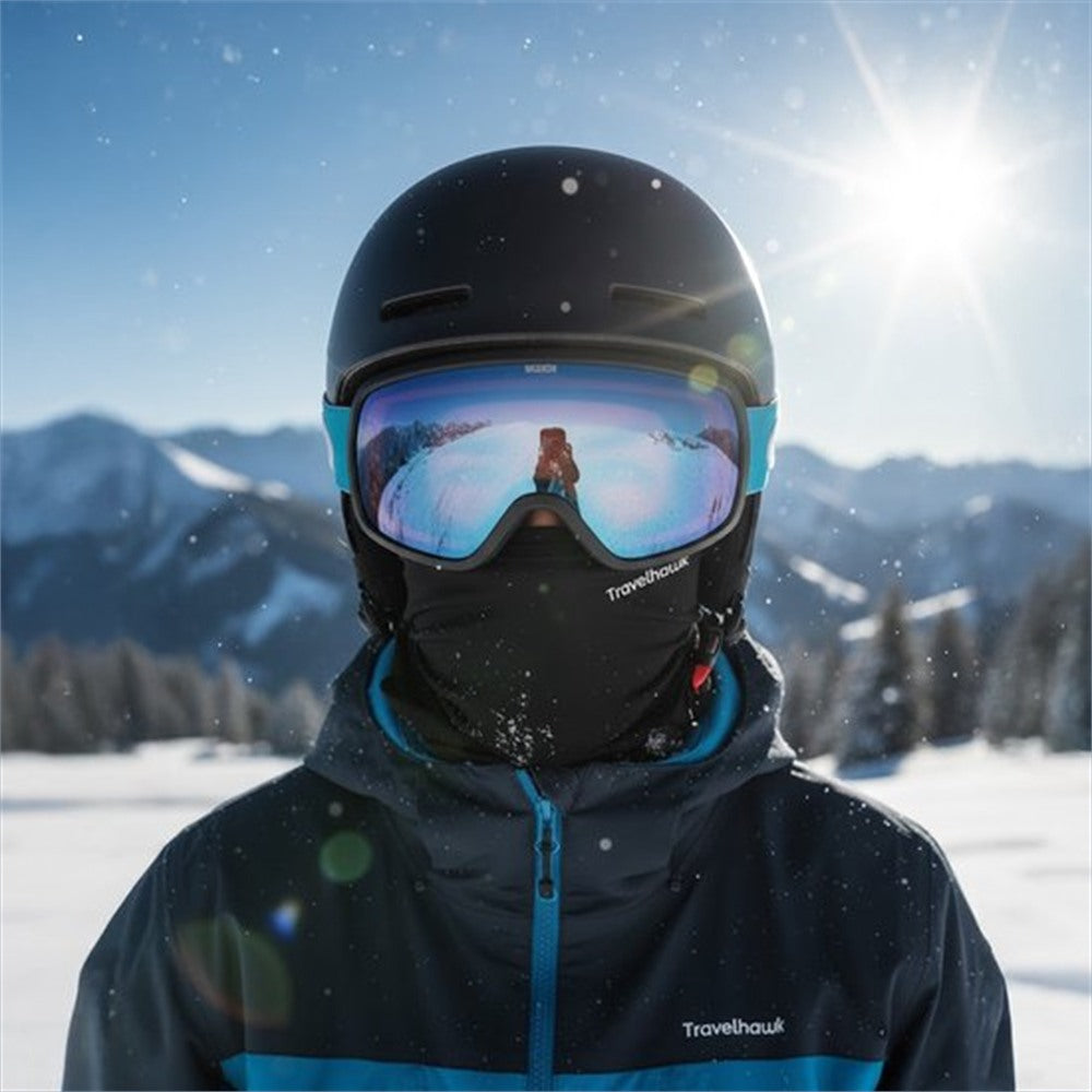 Travelhawk balaclava zwart gedragen onder helm