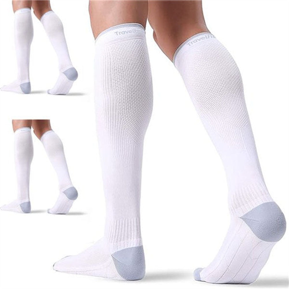 Witte Travelhawk compressiekousen gedragen, zijaanzicht
