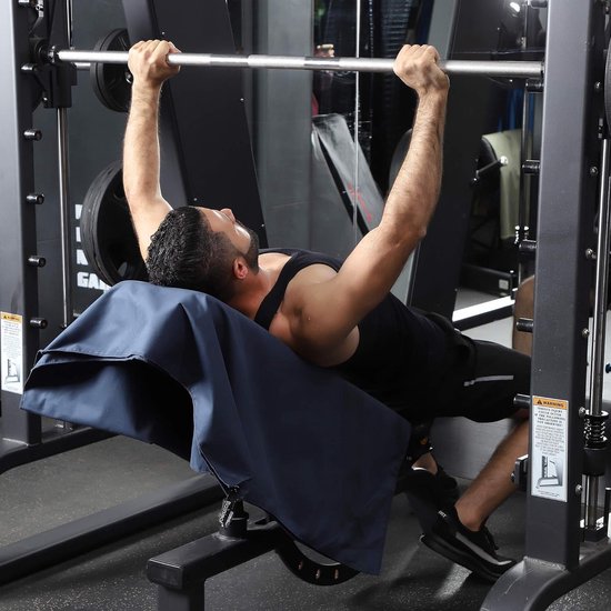 Detail van zachte microvezel Travelhawk handdoek