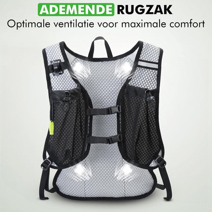 Travelhawk drinkrugzak 12 L gevuld met uitrusting voor outdoor activiteit