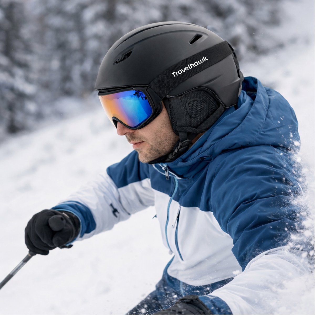 Travelhawk ski- en snowboardhelm zwart frontaanzicht