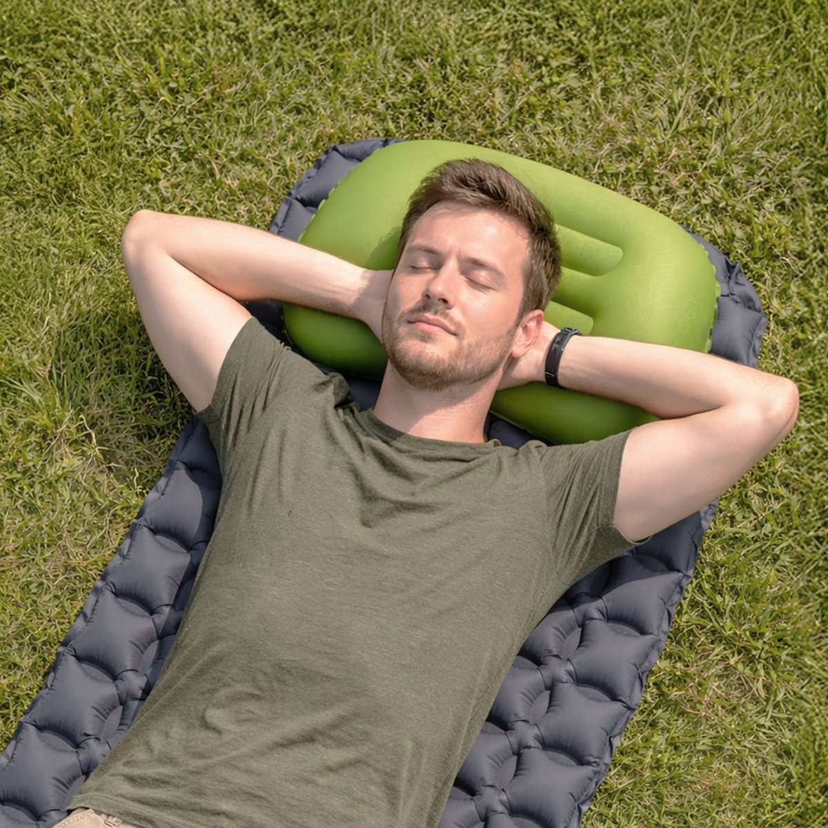 Travelhawk travel pillow groen voor onderweg
