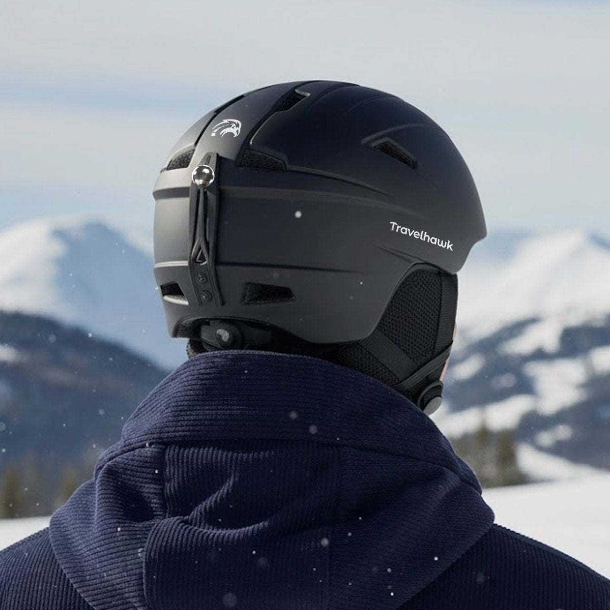 Travelhawk zwarte skihelm achterkant