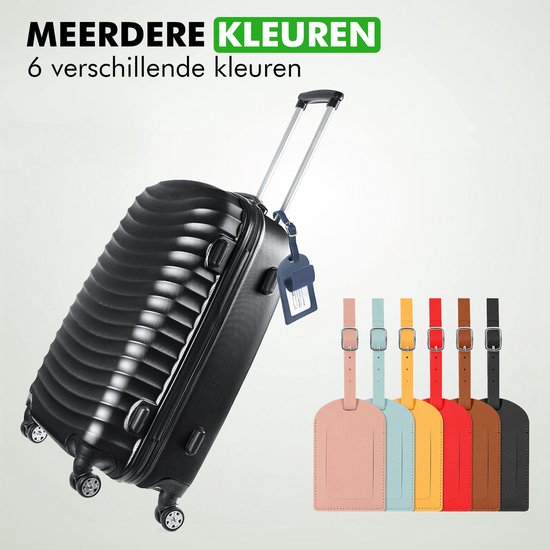 Zes Travelhawk bagagelabels naast elkaar