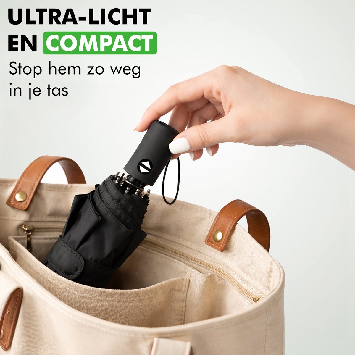 paraplu met beschermhoes compact opgeborgen