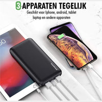 powerbank travelhawk in gebruik met smartphone