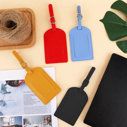travelhawk kofferlabels met naamkaartjes en riempjes