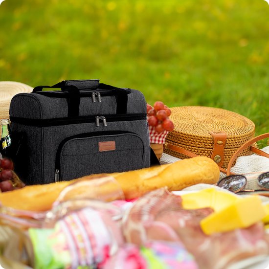 waterdichte travelhawk koeltas tijdens picknick